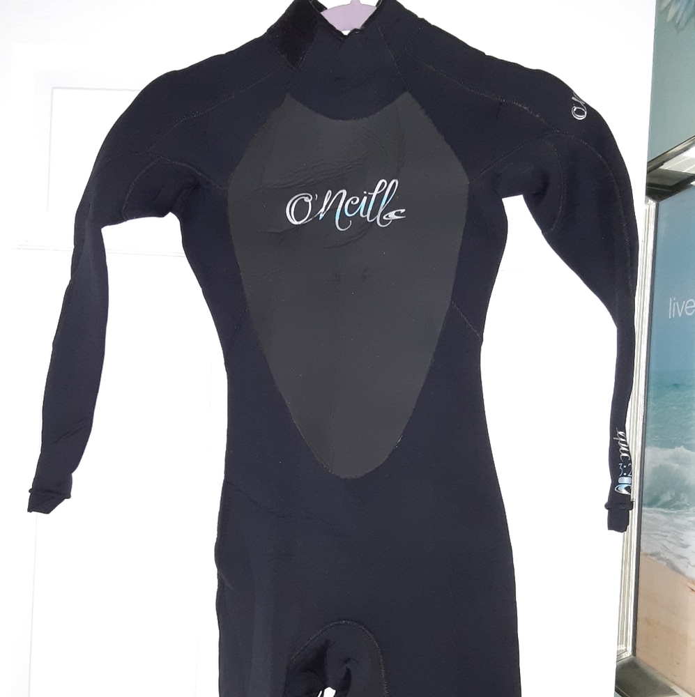 O'Neill Epic 3/2 Womens Wetsuit  Size 2 New